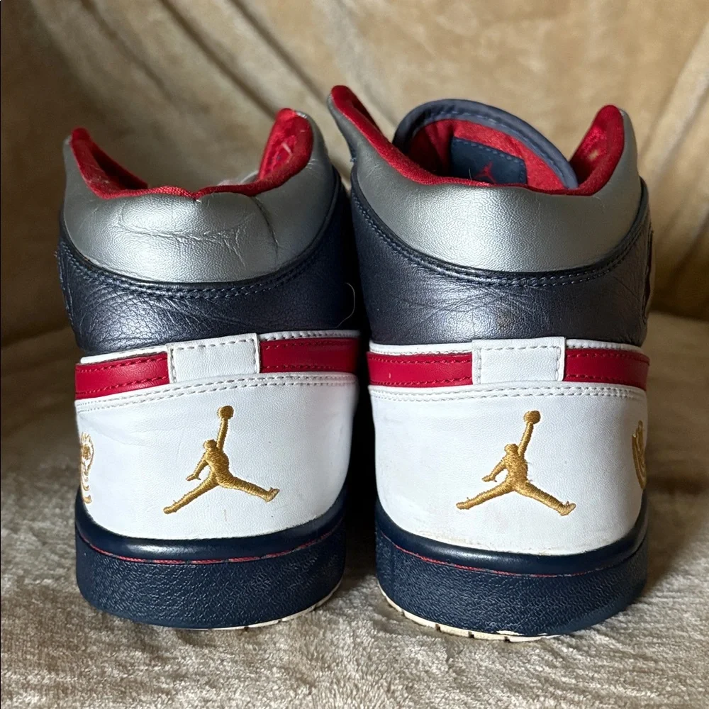 JORDAN 1 RARE RETRO OLYMPIC 2008 Men’s Sneakers